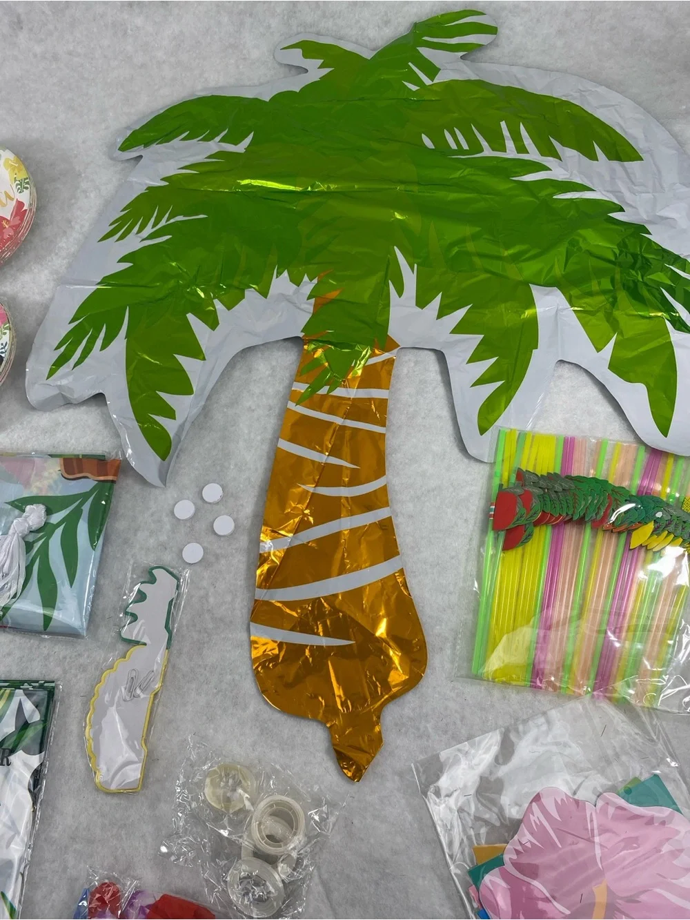 Tropical Aloha Birthday Party Decorations - Multicolor